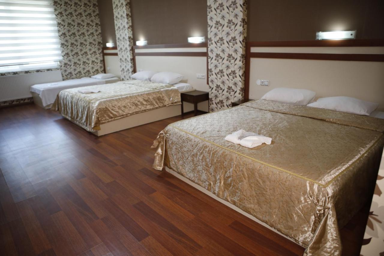 Safir Hotels 锡利夫里 外观 照片
