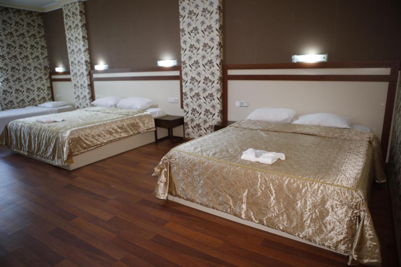 Safir Hotels 锡利夫里 外观 照片