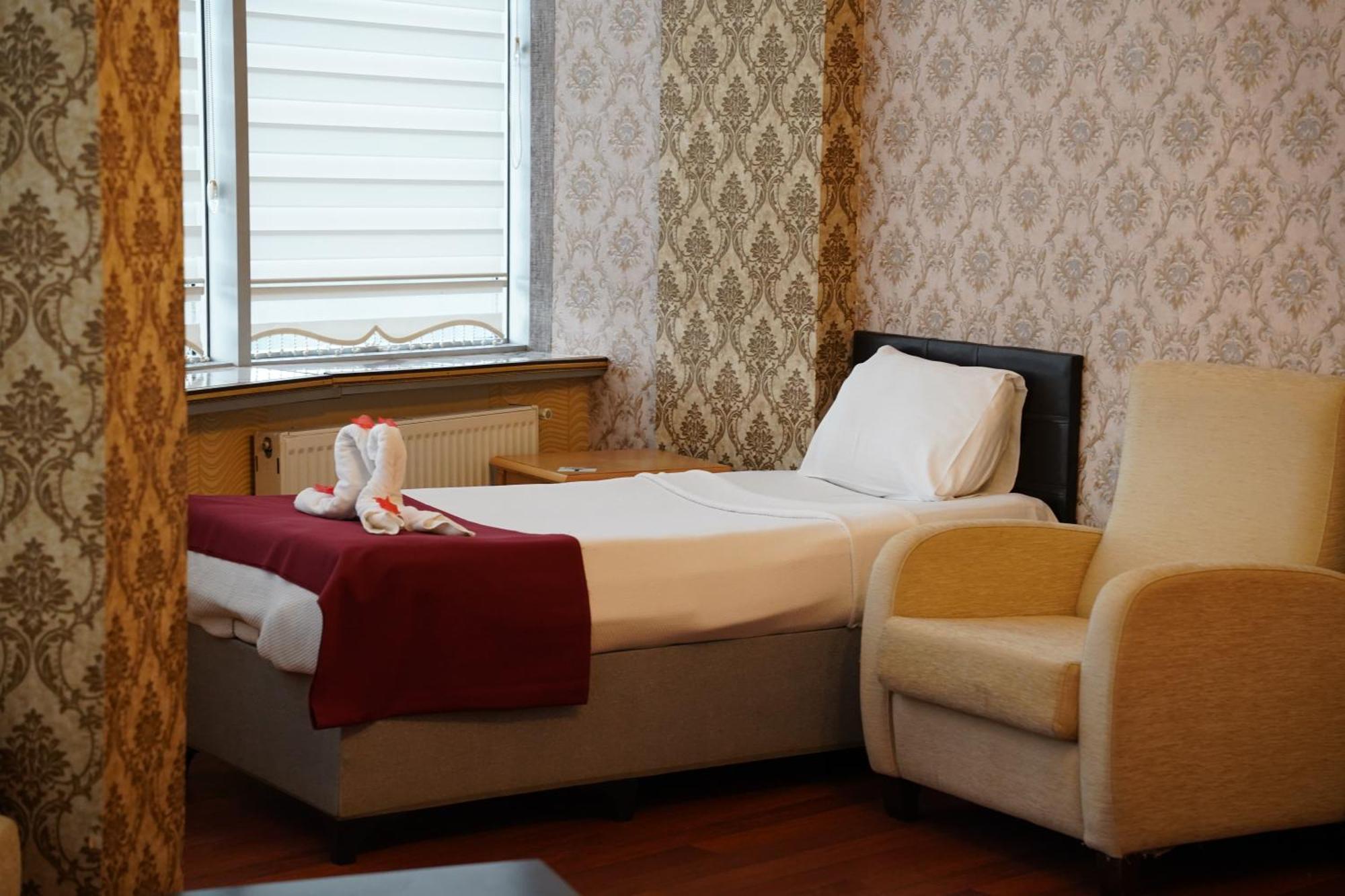 Safir Hotels 锡利夫里 外观 照片
